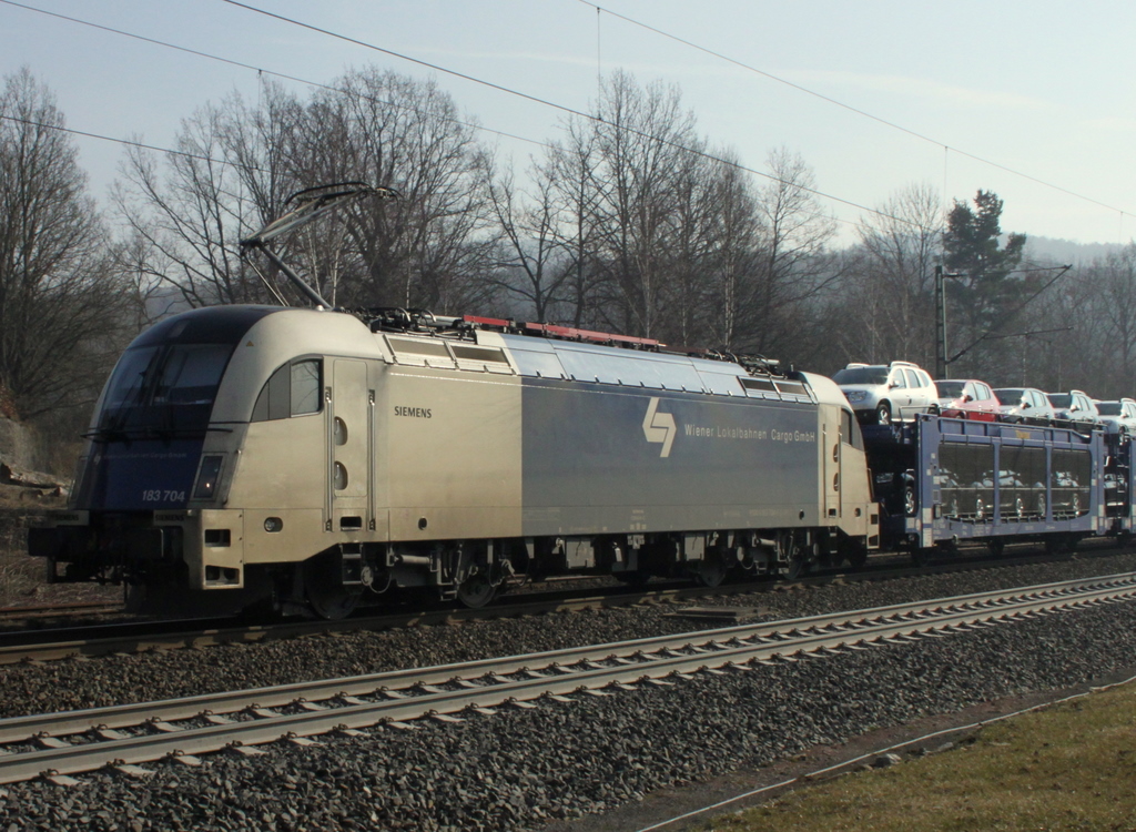 183 704 mit DACIA Zug am 05.03.11 in Vommerz