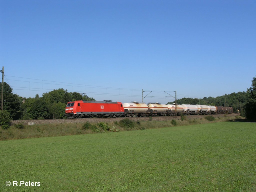 185 074-2 zieht bei Edlhausen ein Gas-Kesselzug in richtung Regensburg. 09.09.08