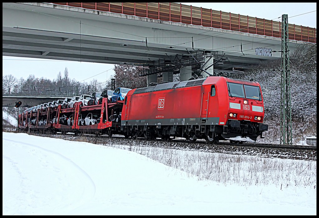 185 074 mit Gterzug am 24.02.13 in Gtzenhof