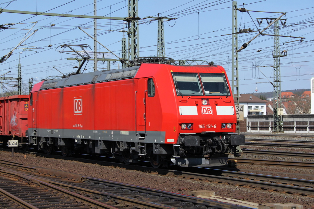 185 151-8 mit Gterzug am 02.04.11 in Fulda