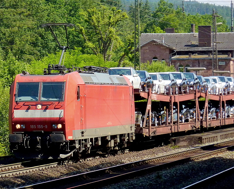 185 155-9 mit Milionenzug am 26.06.10 in Jossa