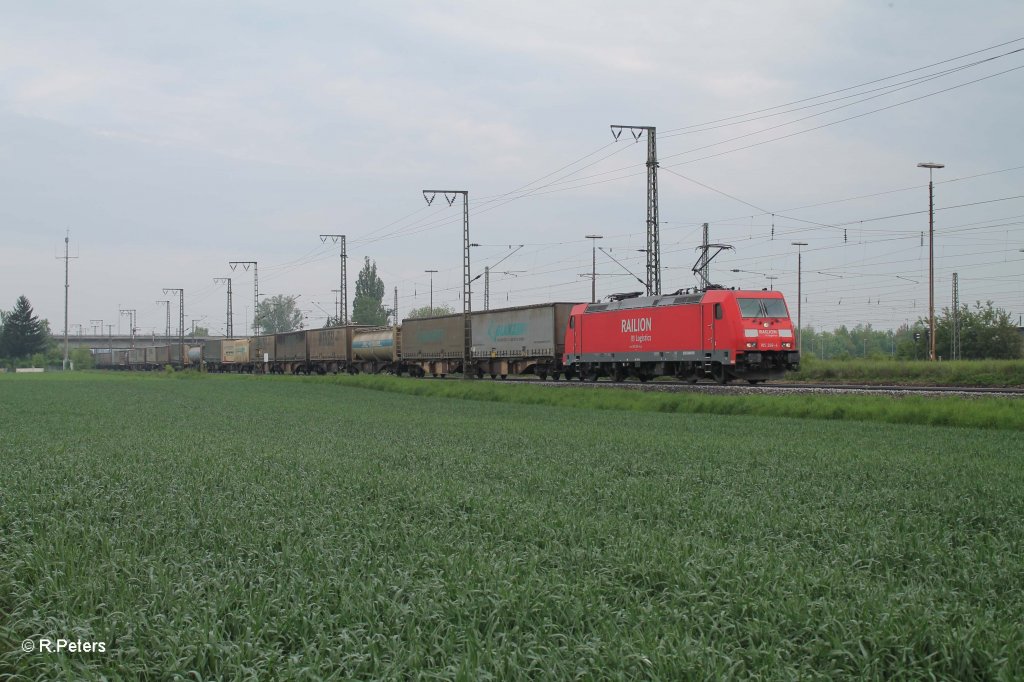 185 266-4 mit dem Wenzel nach Passau bei Regensburg Ost. 09.05.13