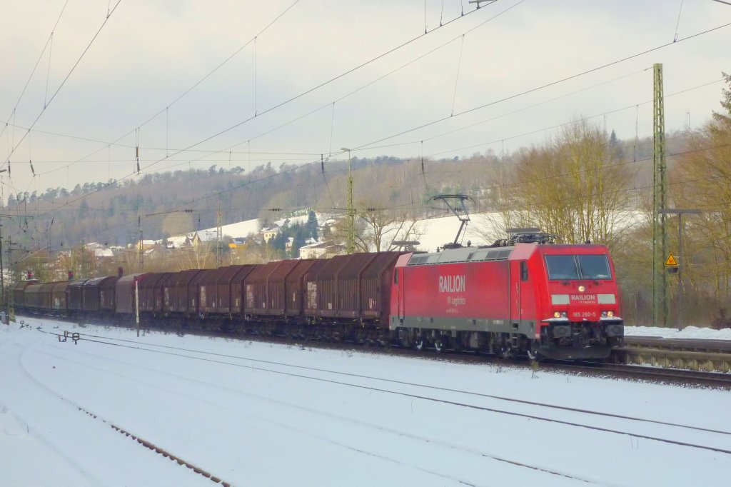 185 280-5 mit Gterzug am 13.02.10 in Jossa