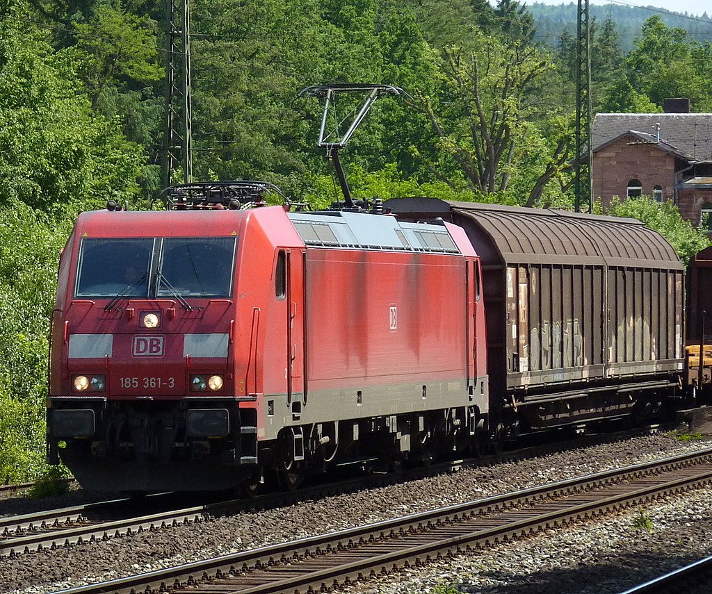 185 361-8 mit Gterzug am 10.06.10 in Jossa
