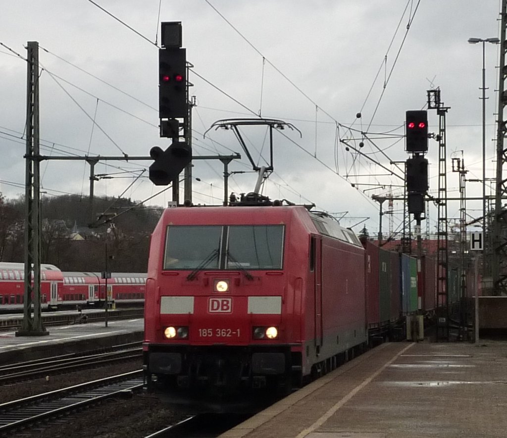 185 362-1 mit Gterzug am 21.03.10 in Fulda