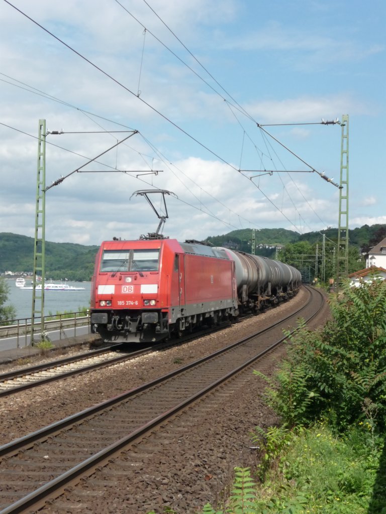 185 374 am 08.08.2012 bei Linz am Rhein.