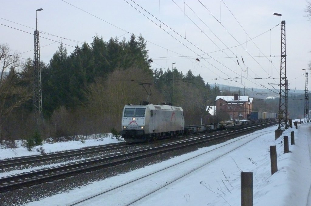 185 531-1 mit Gterzug am 17.02.10 in Jossa