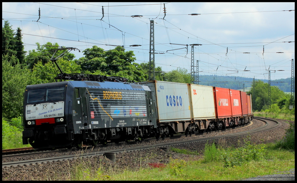 189 932  Bosphorus Europe Express  von Boxxpress mit Containerzug am 22.06.13 in Gtzenhof