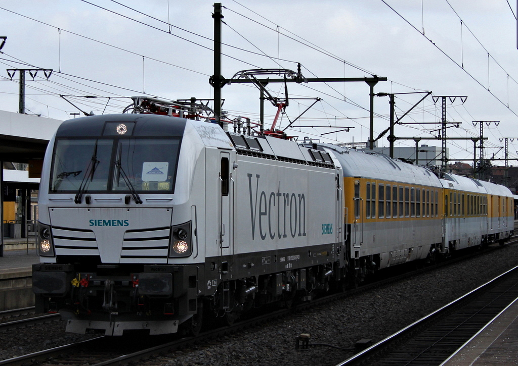 193 924-8 mit Messzug am 16.02.12 in Fulda