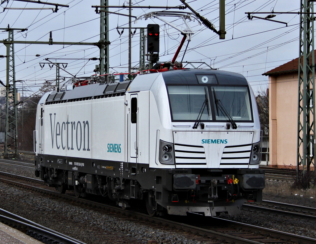 193 924-8  Siemens VECTRON  am 16.02.12 in Fulda