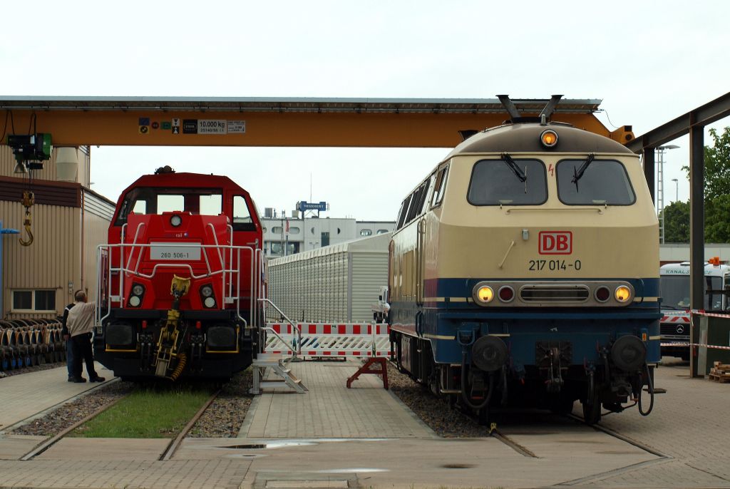 217 014-0 stellte am 18.6.11 die 260 506-1 in den Schatten und stahl ihr die Show.