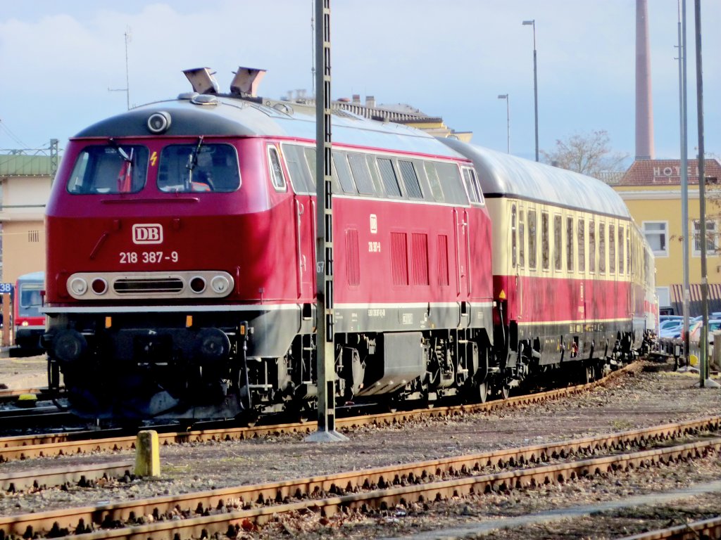 218 387-9 mit Sonderzug am 01.03.10 in Fulda