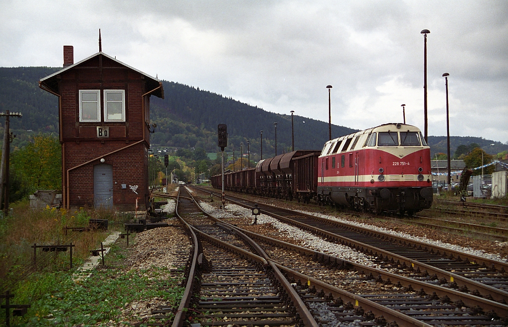 228 751 mit g67020 in Bad Blankenburg, 13.10.97