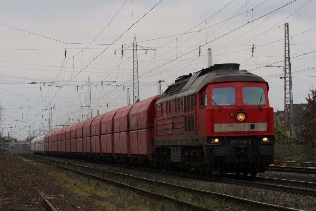 232 230-3 mit einem Kalkzug in Ratingen-Lintorf am 01.04.2011