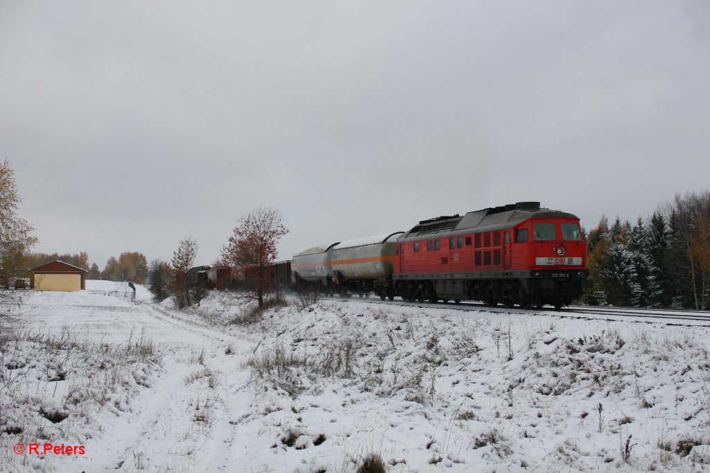 232 262-6 mit dem 45362 Cheb - Nrnberg bei Waldershof. 28.10.12