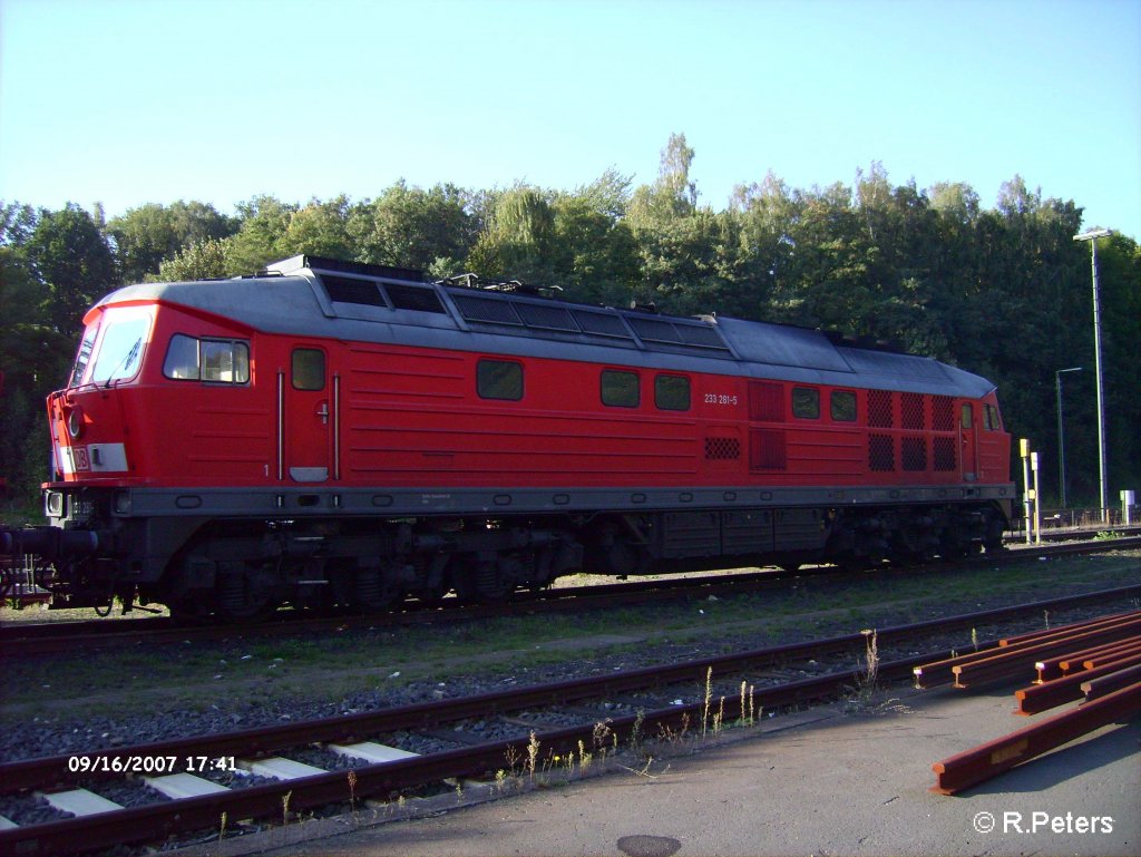 233 281-5 steht abgestellt in Marktredwitz. 16.09.2007