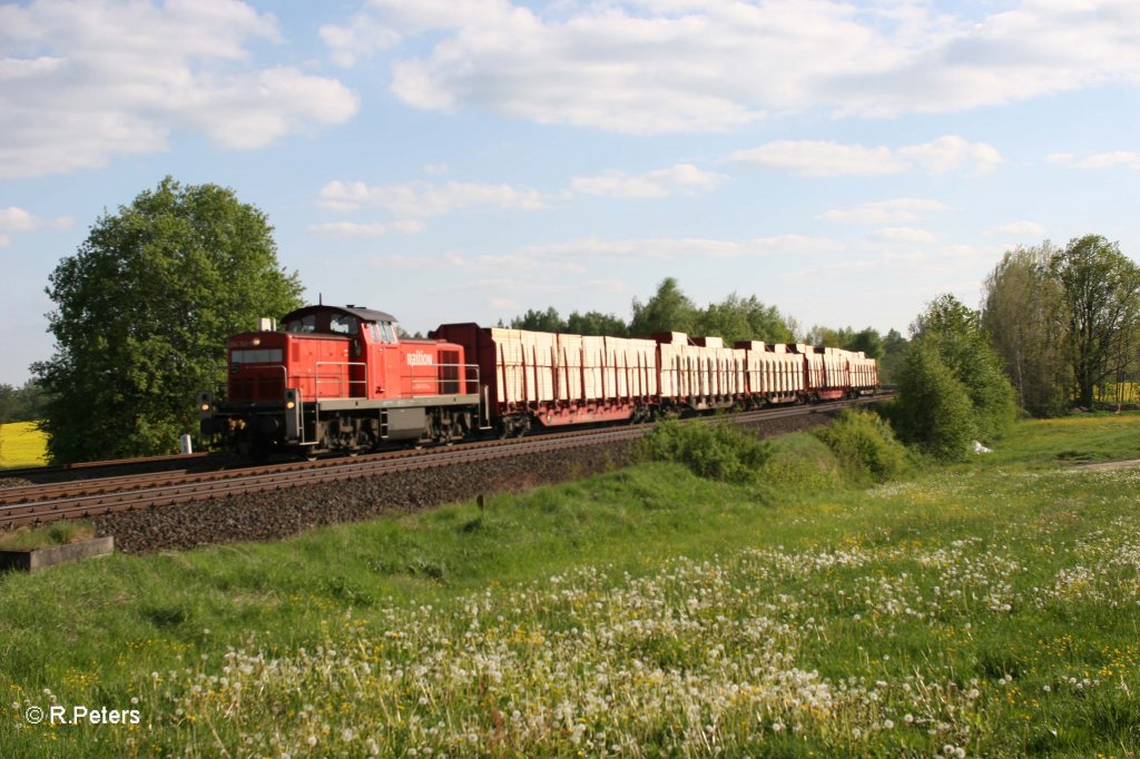 294 745-5 mit der bergabe 56961 ATW Wiesau - Marktredwitz bei Schnfeld. 14.05.12