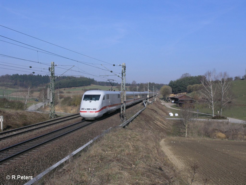 401... als ICE 882 / 1188 Mnchen-Hamburgbei Fahlenbach. 24.03.11