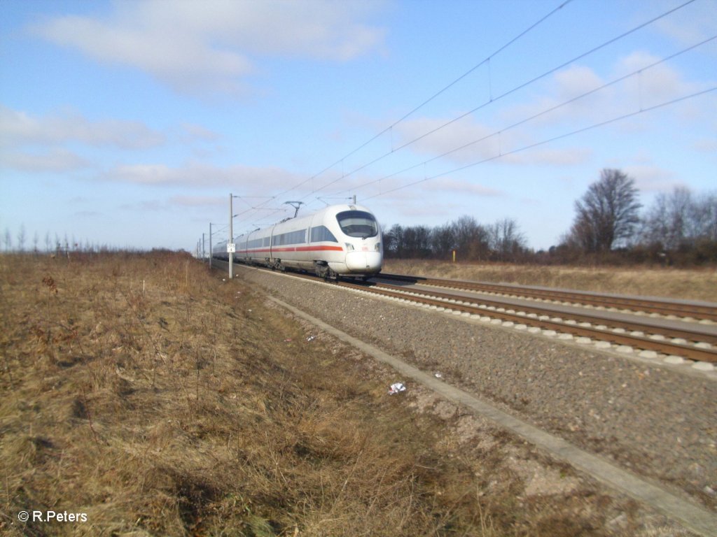 411 013 zieht bei Leipzig-Halle-Flughafen in richtung Leipzig HBF. 06.03.11