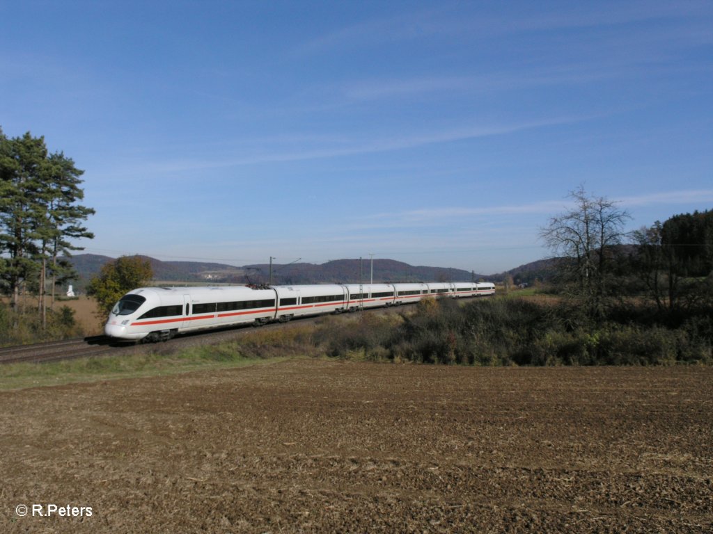 411 028-4 „Reutlingen“ als ICE 25 Dortmund – Wien bei Darshofen. 29.10.10

