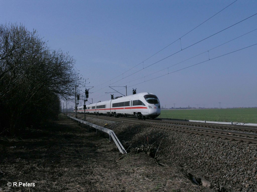 411 071-4  Oschatz  als ICE 1650 Dresden - Wiesbaden HBF. 29.03.11