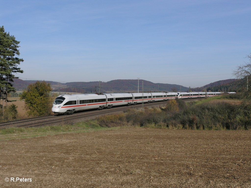 415 004-1 „Heidelberg“ + 091 „Salzburg“ als ICE 26 Wien – Dortmund bei Darshofen. 29.10.10

