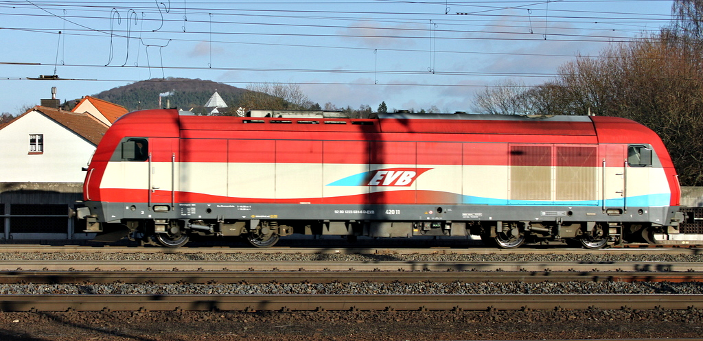 420 011 der EVB am 15.01.12 in Fulda