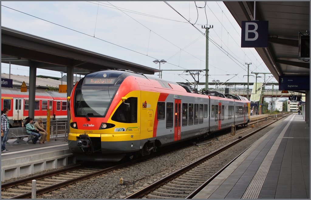 427 543 der HLB am 03.06.11 im Gieener Bahnhof