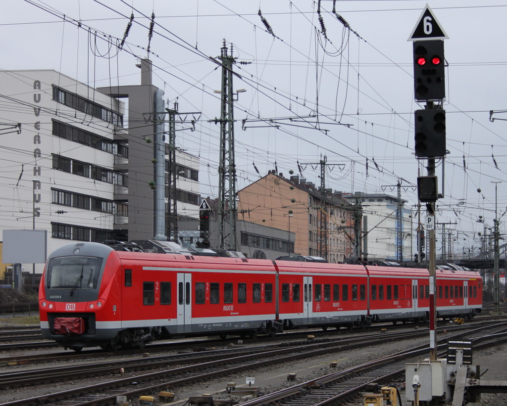 440 038-8 abgestellt in Wrzburg am 12.02.11