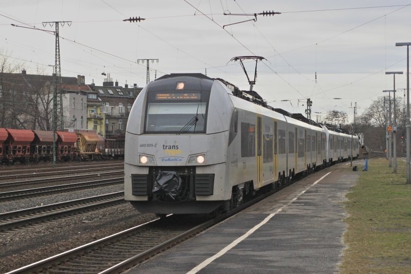 460 005 und Bruder mit Ziel Kln Deutz am 27.02.10 in Kln West