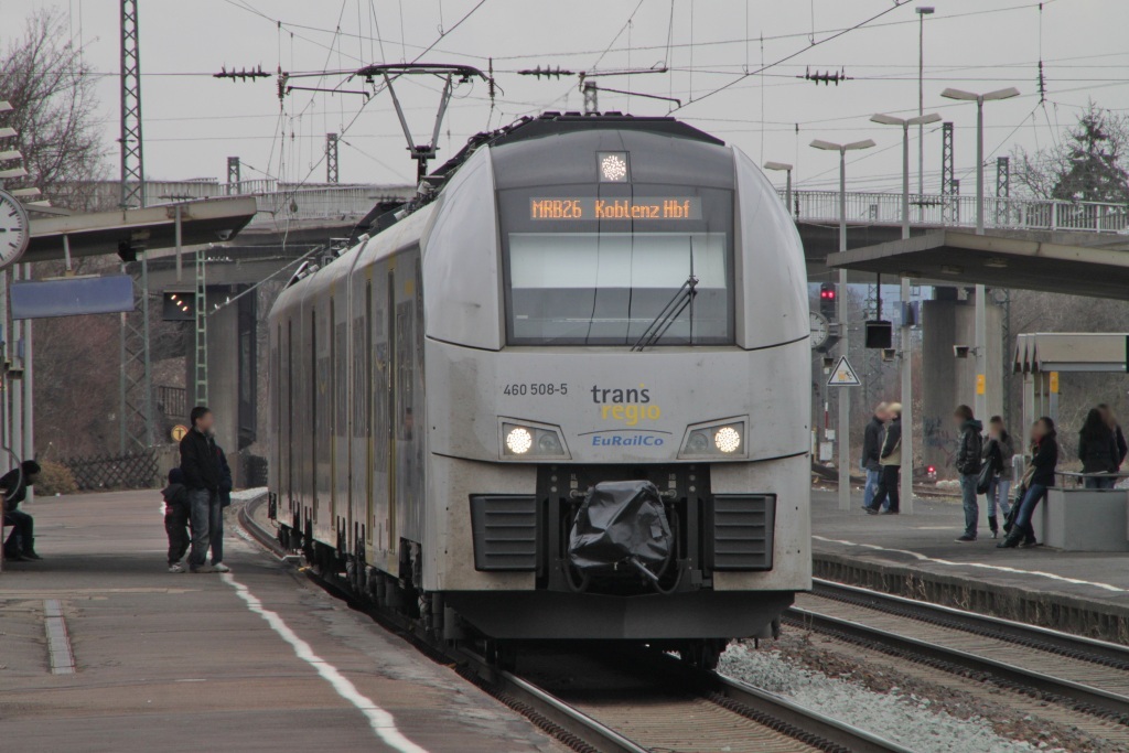 460 508 beim Zwischenhalt in Sinzig (Rhein) am 13.03.10