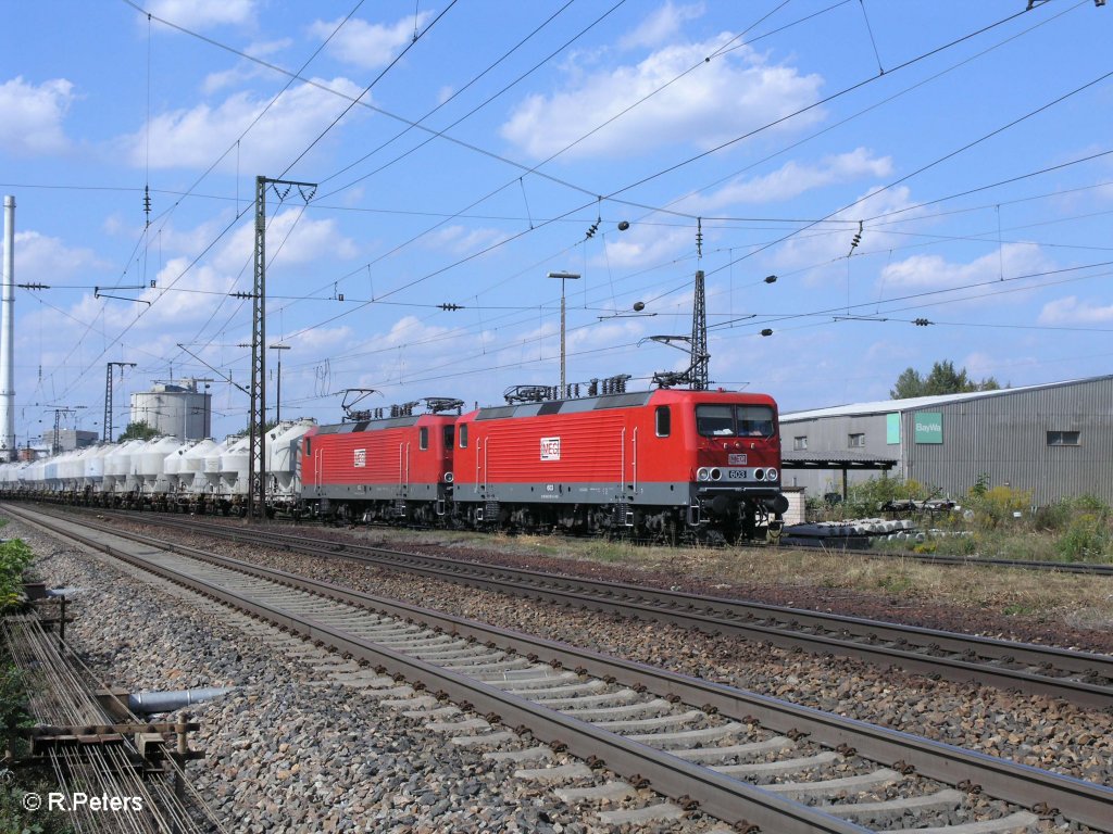 603 + 602 erreichen Regensburg Ost mit ein Zementzug. 27.08.09