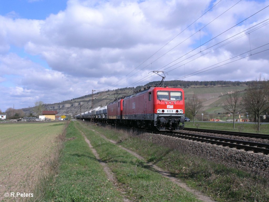 606 und 602 ziehen bei Thngersheim den MEG Zementzug durchs Maintal. 10.04.10