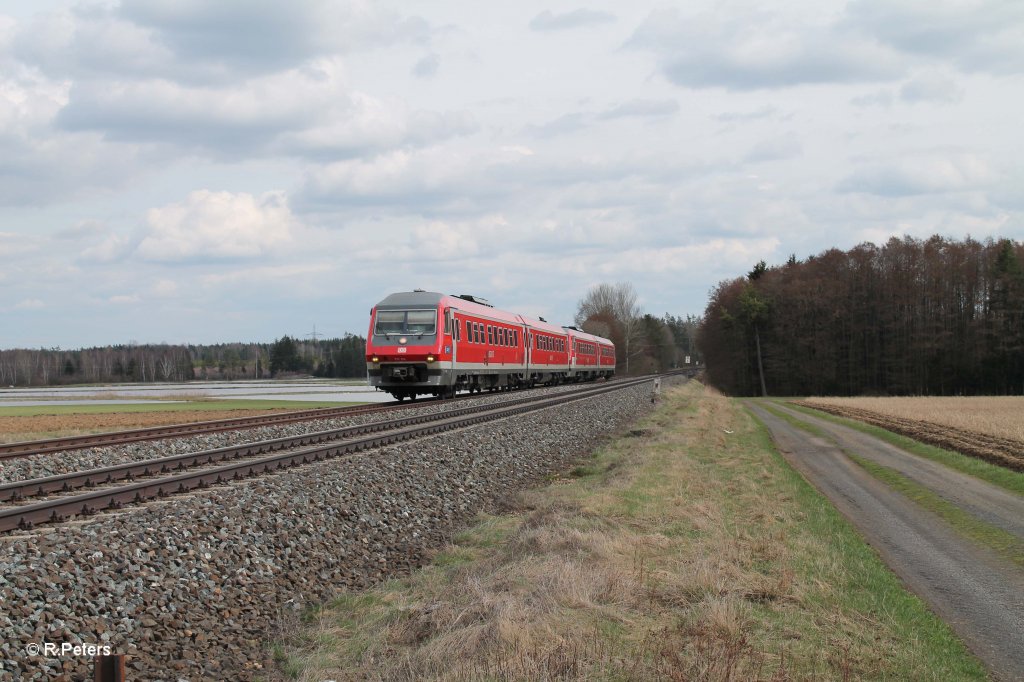 610 014 und 516 als RE 3690 Regensburg - Hof bei Oberteich. 17.04.13