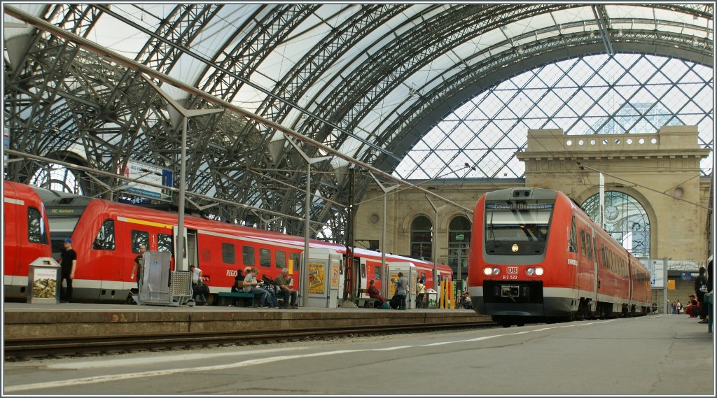 612 520 nach Coswig kurz vor der Abfahrt in Dresden. 
24. Sept. 2010