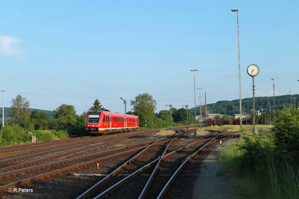 612 598 als RE 3570 Regensburg - Schnadorf - Mnchen bei Luipoldhhe. 08.06.13