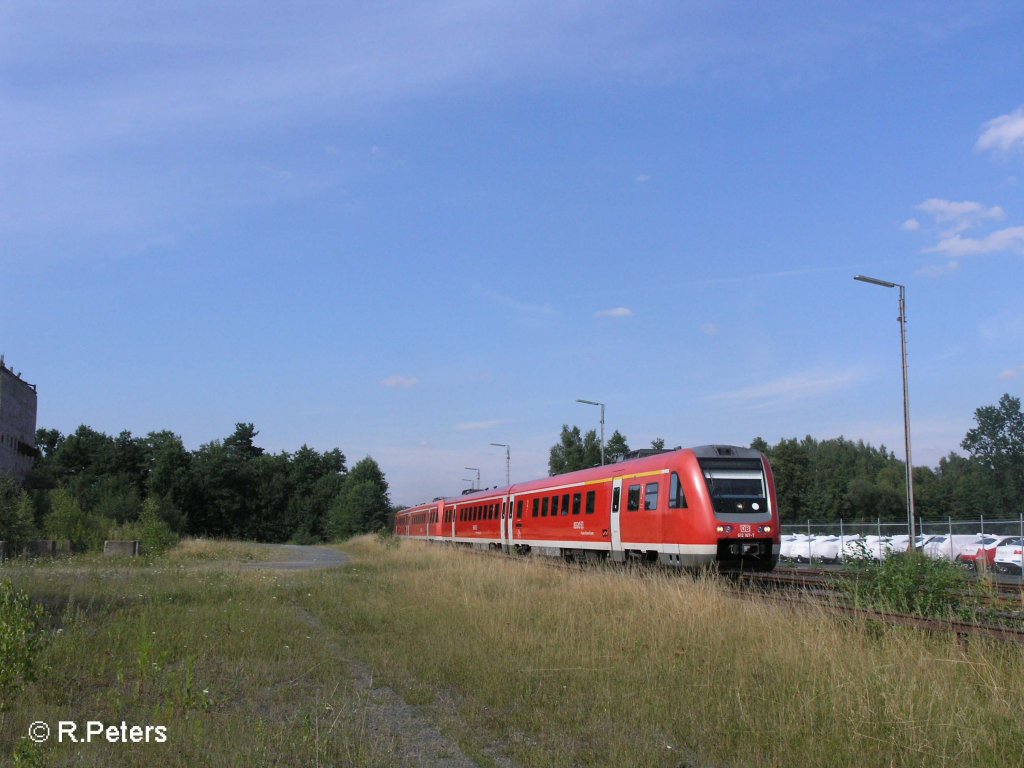 621 167-7 fhrt mit dem RE 3695 Regensburg HBF in Wiesau/Oberpfalz ein. 29.07.08
