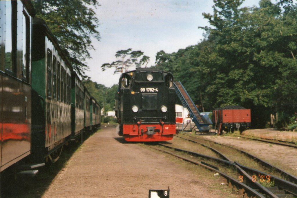 99 1782-4 bei der Fahrt zum Wasserkran in G�hren am 9.August.2009(Gescannt)