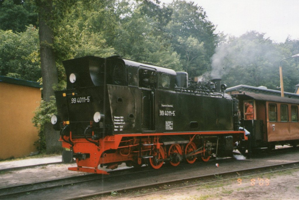 99 4011-5 am 9.August.2009 im Bahnhof G�hren(Gescannt)