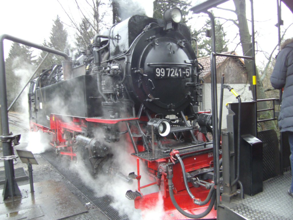 997241-5 beim Wasser nehmen in Drei-Annen-Hohne