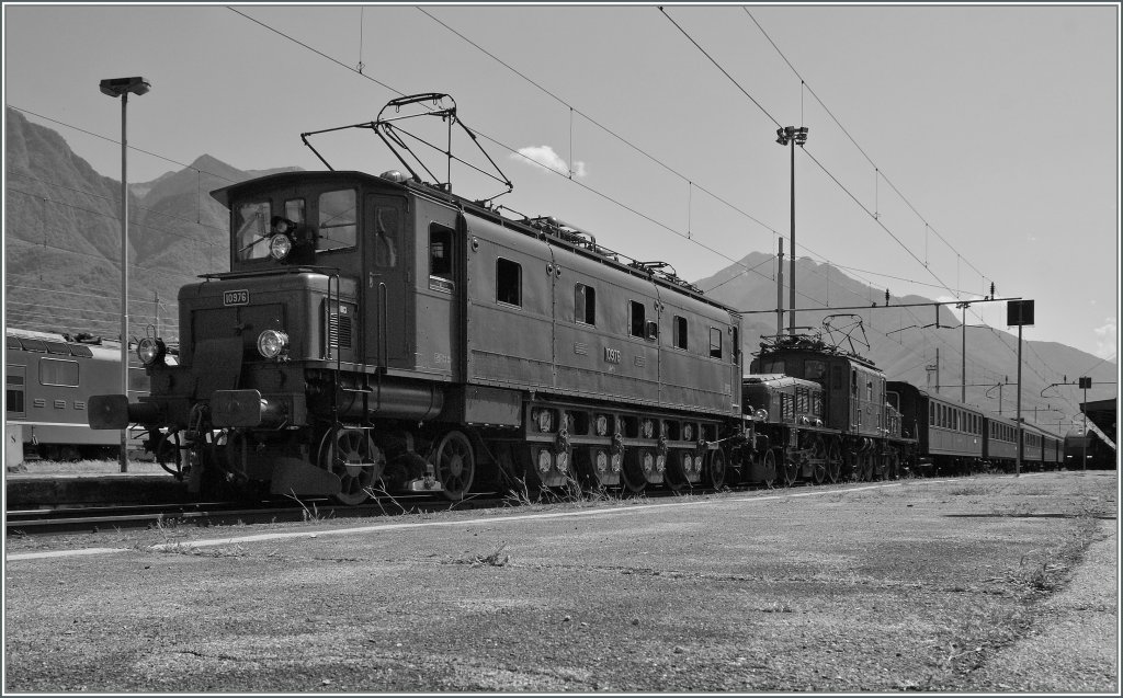 Ae 4/7 und Ce 6/8 II in Domodossola. 
20.08.2011