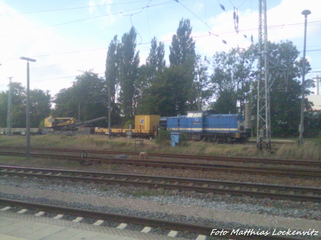 Am 20.9.12 steht Die Spitzke V100-SP-004 im Bahnhof Bergen auf Rgen