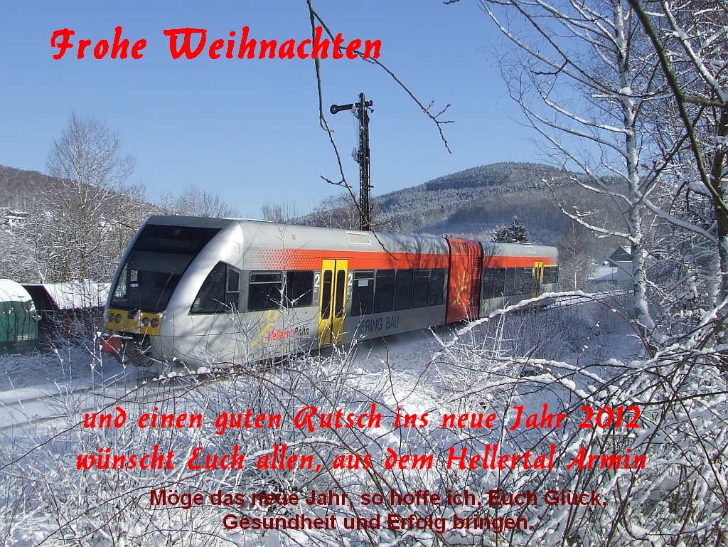 An alle Usern und deren Familien an dieser Stelle besinnliche und frohe Weihnachten und einen guten Rutsch ins neue Jahr.
---Zum Bild:
GTW 2/6 der Hellertalbahn am 14.02.2009 zwischen Struthtten und Herdorf, KBS 462 - Hellerstrecke (Dillenburg-Haiger-Neunkirchen-Herdorf-Betzdorf). In Betzdorf besteht dann der Anschlu an den RE 9 Rhein-Sieg-Express (KBS 460 - Siegstrecke) Aachen-Kln-Siegen. 