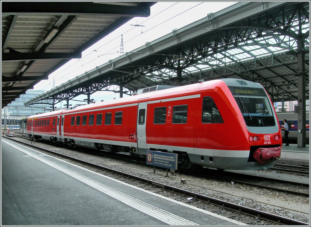 An und fr sich ist ein 612 nichts besonders, doch wenn es einen solchen in Lausanne zu sehne gibt, lohnt es sich schon, den Fotoapparat in die Hand zu nehmen.
18. August 2010