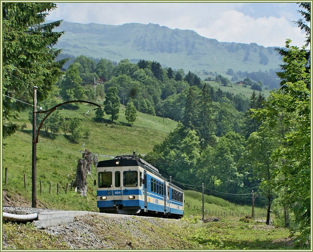 ASD Regionalzug bei Vers l'Eglise am 1. Juli 2010.