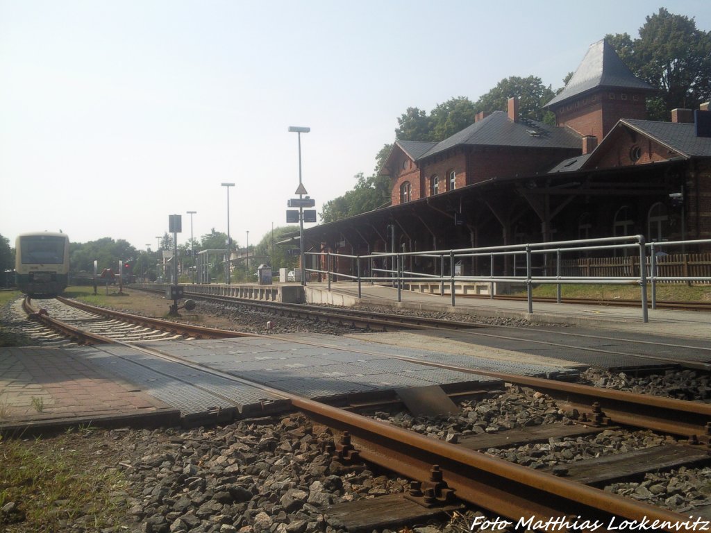 Bahnhof Putbus und der Abgestellte PRESS 650 032-4 am 27.7.13