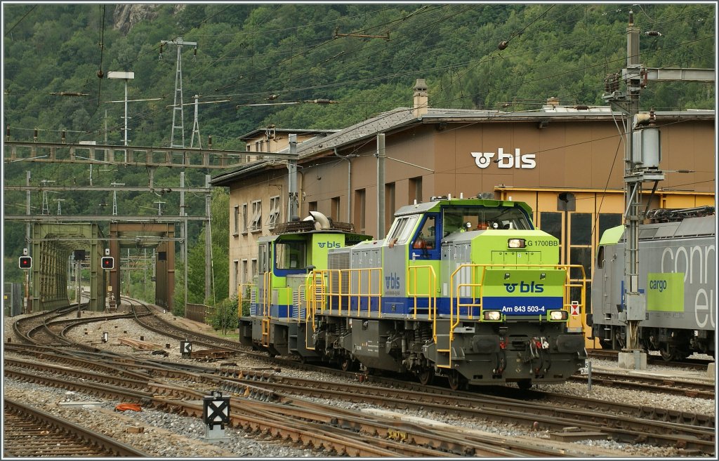 BLS Am 843 503-4 in Brig am 29. Juni 2011.