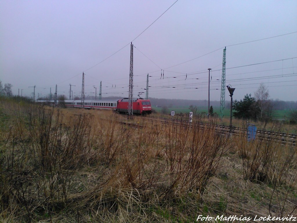 BR 101 mit InterCity in Richtung Stralsund unterwegs am 26.4.13