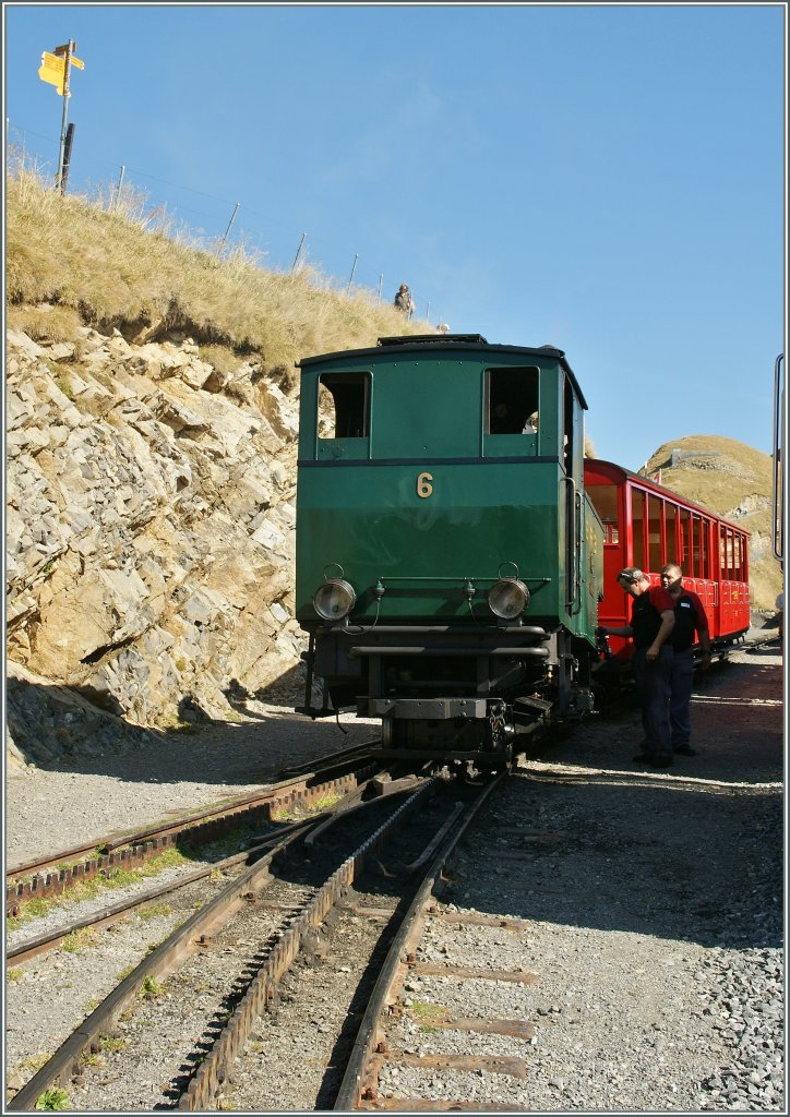 BRB Dampflok N 6 auf dem Brienzer Rothorn. 
1. Okt. 2011