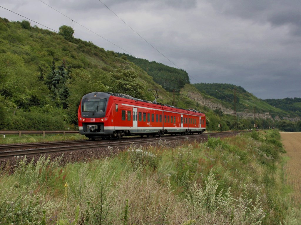 Der 440 311 als RB am 30.07.2011 unterwegs bei Karlstadt.
